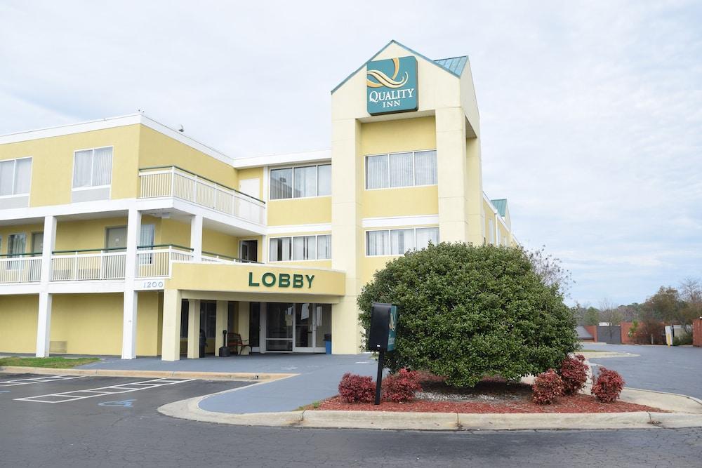 Quality Inn Rocky Mount Exterior foto