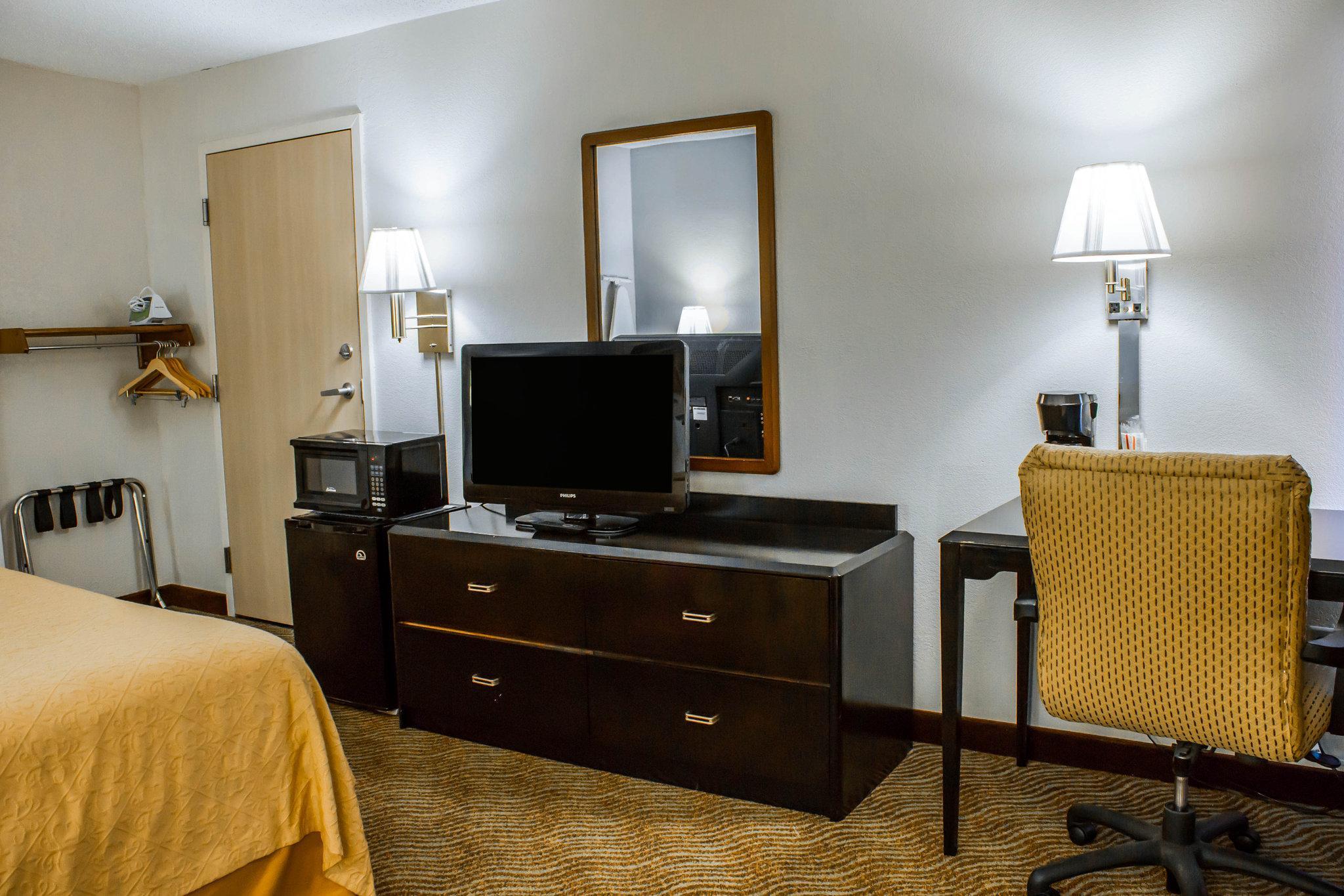 Quality Inn Rocky Mount Exterior foto